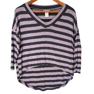 Pretty Young Thing Purple Gray Stripe High-Low 3/4 Sleeve Sweater Women's M NWOT